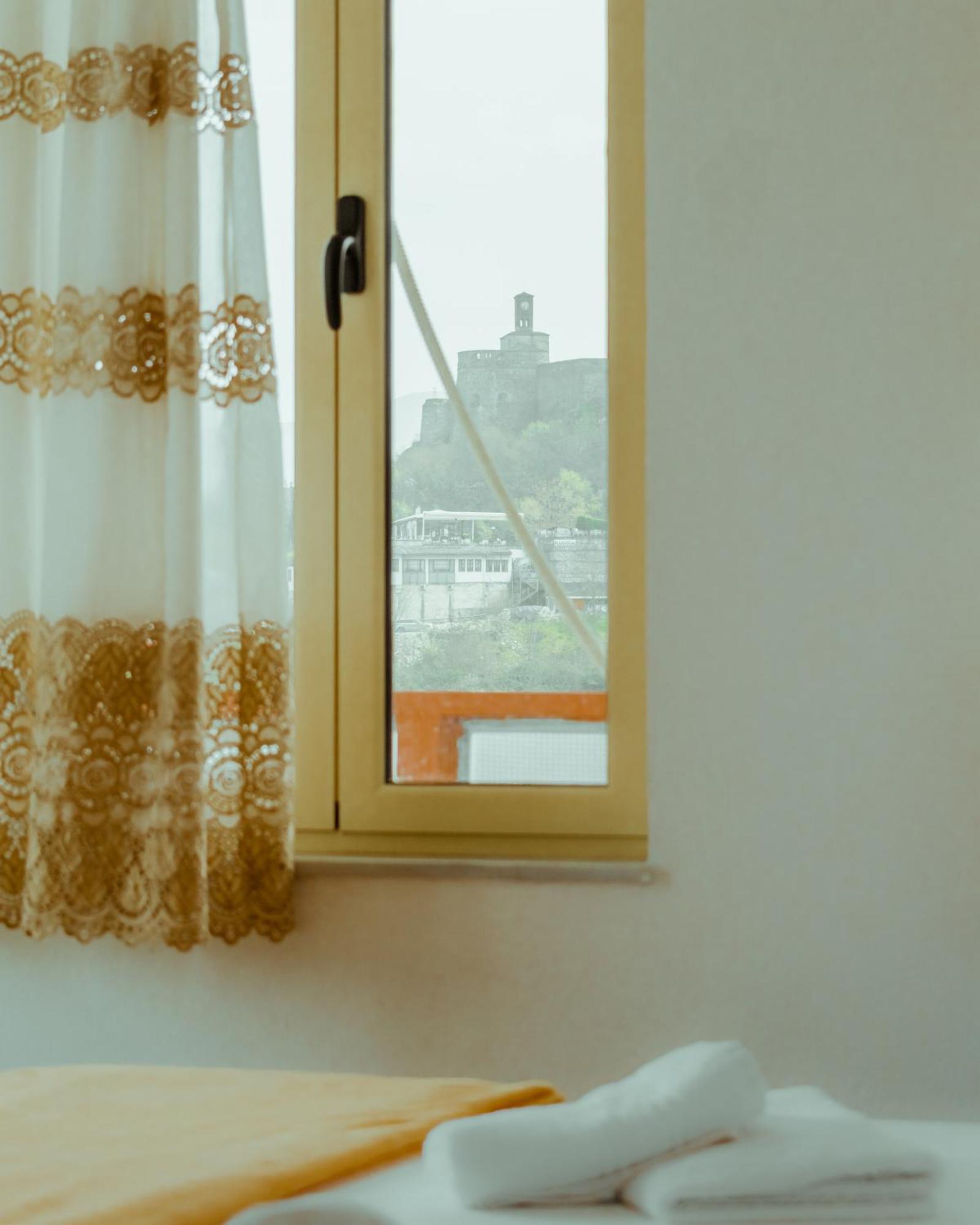 Guesthouse Shtino Gjirokaster Exterior photo